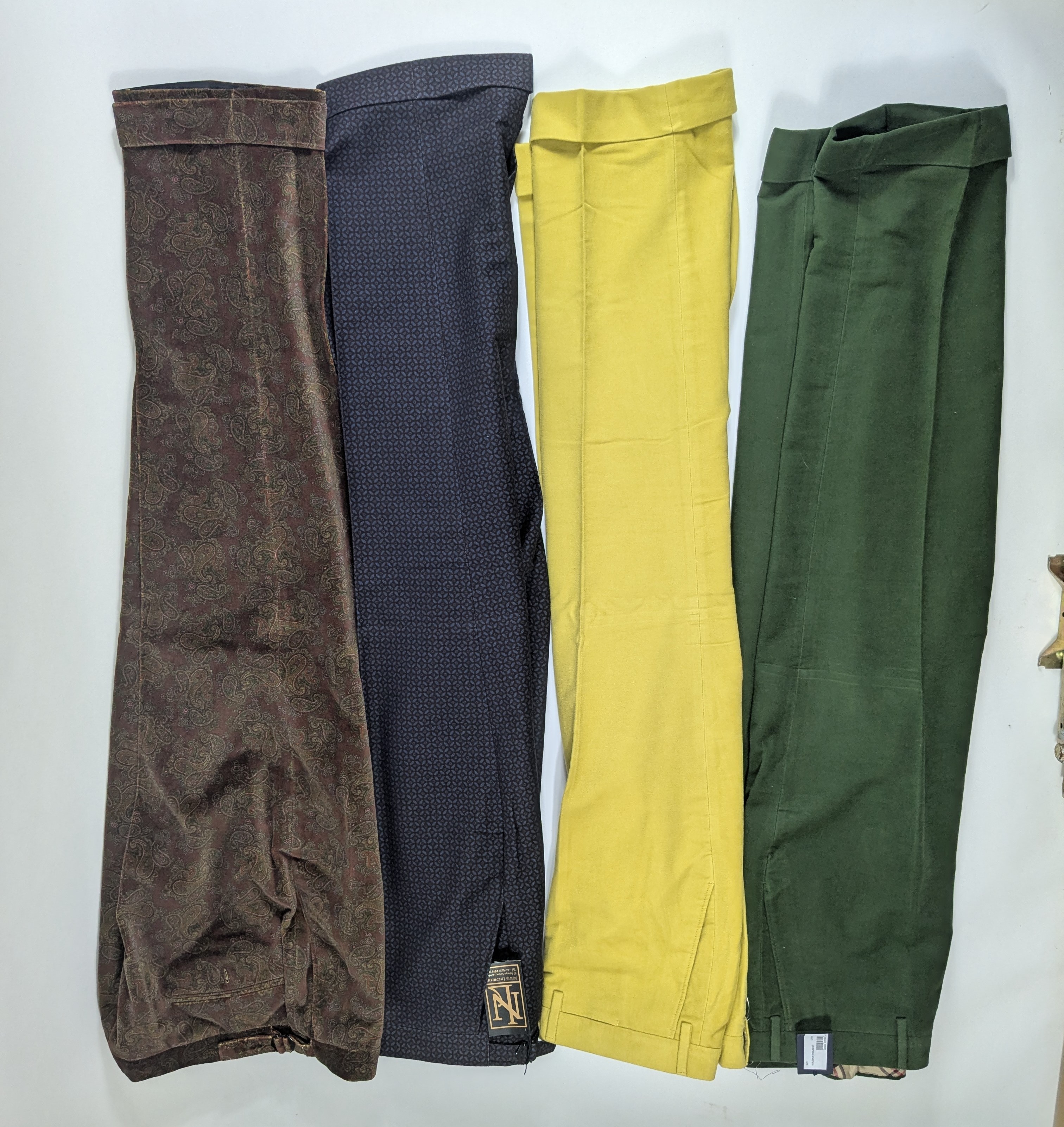 NEW AND LINGWOOD